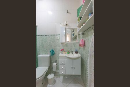 Casa à venda com 160m², 3 quartos e 4 vagas Casa à venda com 160m², 3 quartos e 4 vagasBanheiro da Suíte