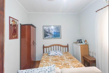 Casa à venda com 160m², 3 quartos e 4 vagas Casa à venda com 160m², 3 quartos e 4 vagasQuarto 1