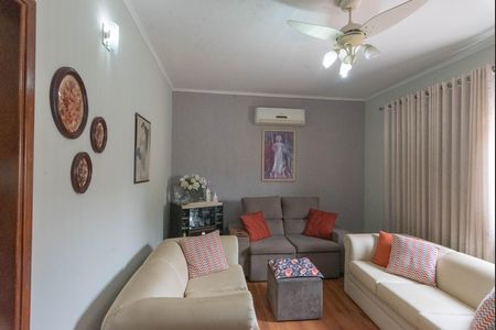 Sala de casa à venda com 3 quartos, 160m² em Vila Anhanguera, Campinas