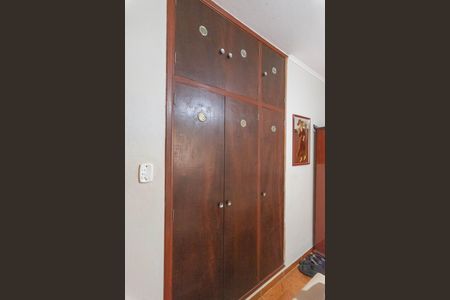 Casa à venda com 160m², 3 quartos e 4 vagas Casa à venda com 160m², 3 quartos e 4 vagasQuarto 1