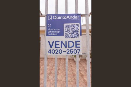 Casa à venda com 160m², 3 quartos e 4 vagas Casa à venda com 160m², 3 quartos e 4 vagasPlaquinha