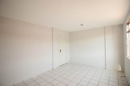 Sala de apartamento para alugar com 1 quarto, 69m² em Neves (neves), São Gonçalo