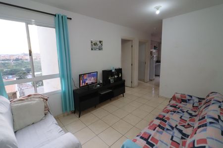 Sala de apartamento à venda com 2 quartos, 49m² em Quitaúna, Osasco