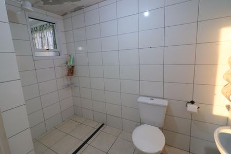 Banheiro de apartamento à venda com 2 quartos, 49m² em Quitaúna, Osasco