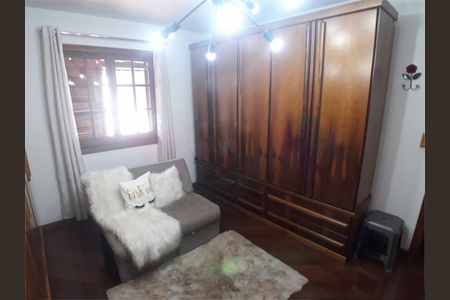 Casa à venda com 6 quartos, 294m² em Sítio do Morro, São Paulo