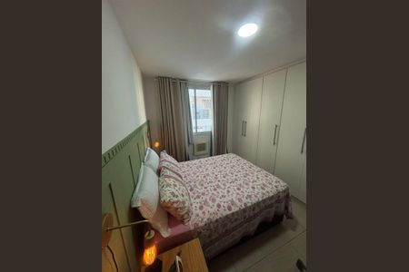 Apartamento à venda com 74m², 2 quartos e 1 vaga Apartamento à venda com 74m², 2 quartos e 1 vagaQuarto