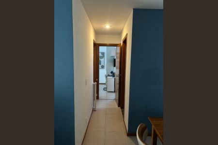 Apartamento à venda com 74m², 2 quartos e 1 vaga Apartamento à venda com 74m², 2 quartos e 1 vagaCorredor