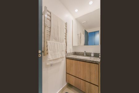 Studio para alugar com 25m², 1 quarto e sem vaga Studio para alugar com 25m², 1 quarto e sem vagaBanheiro