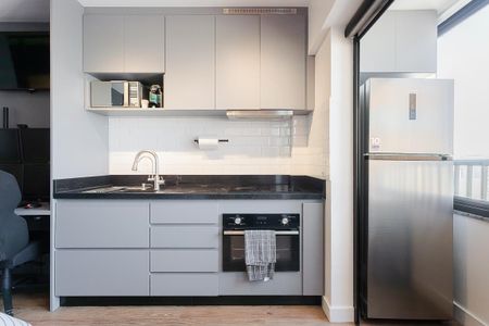 Studio para alugar com 25m², 1 quarto e sem vaga Studio para alugar com 25m², 1 quarto e sem vagaCozinha
