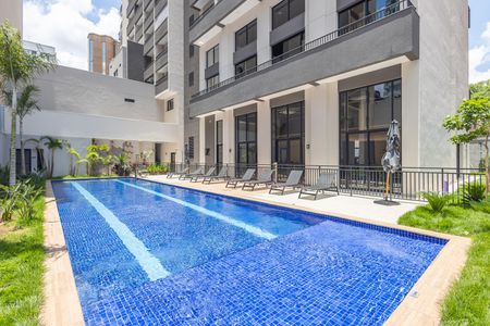 Studio para alugar com 25m², 1 quarto e sem vagaPiscina