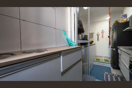 Apartamento à venda com 59m², 3 quartos e 1 vagaÁrea de Serviço