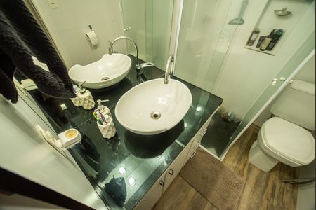 Apartamento à venda com 58m², 2 quartos e sem vaga Apartamento à venda com 58m², 2 quartos e sem vagaBanheiro
