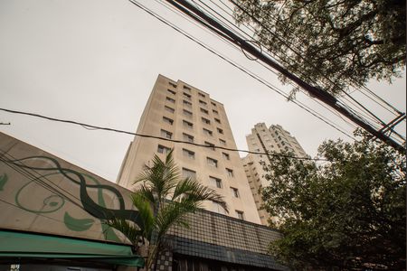Apartamento à venda com 58m², 2 quartos e sem vaga Apartamento à venda com 58m², 2 quartos e sem vagaFachada