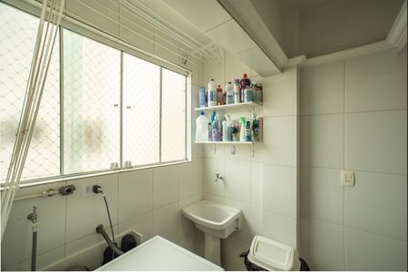 Apartamento à venda com 58m², 2 quartos e sem vaga Apartamento à venda com 58m², 2 quartos e sem vagaÁrea de Serviço