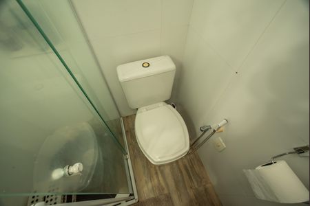 Apartamento à venda com 58m², 2 quartos e sem vaga Apartamento à venda com 58m², 2 quartos e sem vagaBanheiro