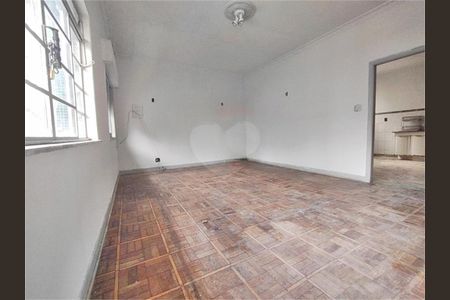 Casa à venda com 100m², 2 quartos e sem vaga