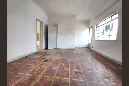 Casa à venda com 100m², 2 quartos e sem vaga