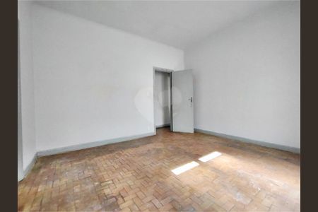 Casa à venda com 100m², 2 quartos e sem vaga