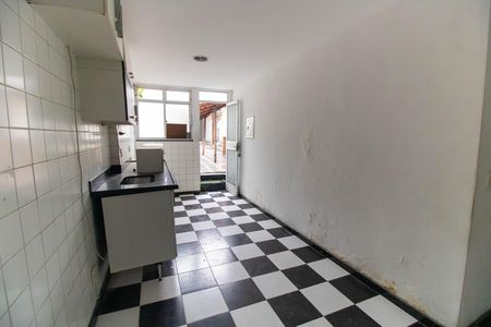 Casa à venda com 80m², 4 quartos e 1 vagaCozinha