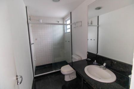 Casa à venda com 80m², 4 quartos e 1 vagaBanheiro da Suíte 1