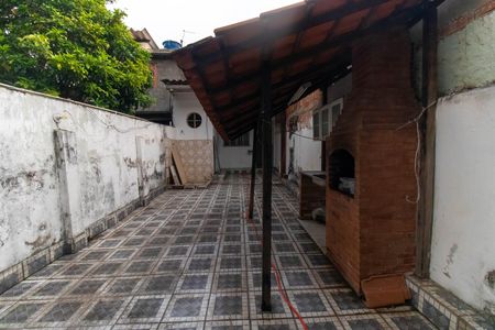 Casa à venda com 80m², 4 quartos e 1 vagaÁrea externa