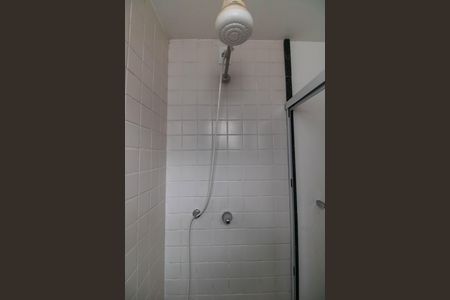 Casa à venda com 80m², 4 quartos e 1 vagaBanheiro da Suíte 2