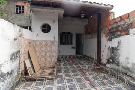 Casa à venda com 80m², 4 quartos e 1 vagaÁrea externa