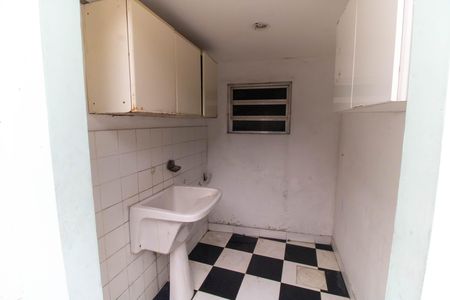 Casa à venda com 80m², 4 quartos e 1 vagaÁrea de Serviço