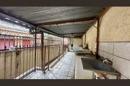 Terraço  de casa à venda com 3 quartos, 135m² em Padre Eustáquio, Belo Horizonte