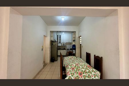 Casa à venda com 135m², 3 quartos e 2 vagas Casa à venda com 135m², 3 quartos e 2 vagasCopa
