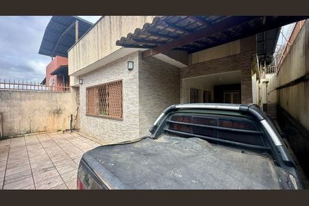 Vagas de garagem  de casa à venda com 3 quartos, 135m² em Padre Eustáquio, Belo Horizonte