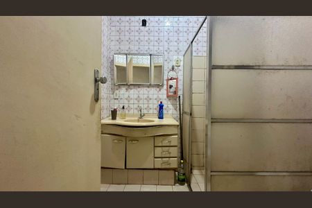 Banheiro  de casa à venda com 3 quartos, 135m² em Padre Eustáquio, Belo Horizonte