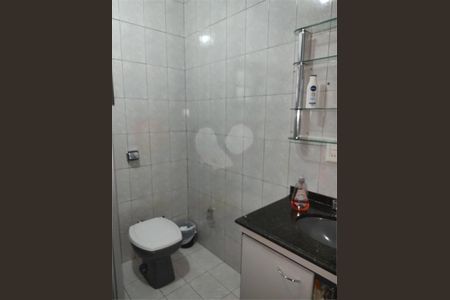 Casa à venda com 4 quartos, 205m² em Vila Pedra Branca, São Paulo