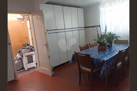 Casa à venda com 135m², 2 quartos e 3 vagas