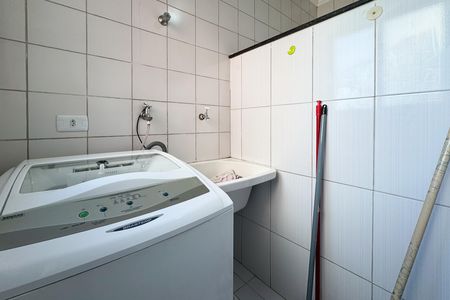 Apartamento para alugar com 79m², 3 quartos e 1 vagaÁrea de Serviço