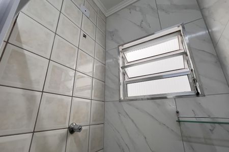 Banheiro de casa para alugar com 2 quartos, 53m² em Jardim Rosa de Franca, Guarulhos