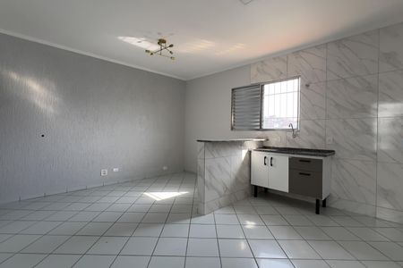 Casa para alugar com 53m², 2 quartos e sem vaga Casa para alugar com 53m², 2 quartos e sem vagaSala e Cozinha