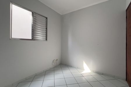 Quarto 1 de casa para alugar com 2 quartos, 53m² em Jardim Rosa de Franca, Guarulhos
