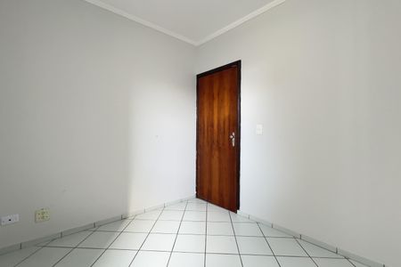 Casa para alugar com 53m², 2 quartos e sem vaga Casa para alugar com 53m², 2 quartos e sem vagaQuarto 2