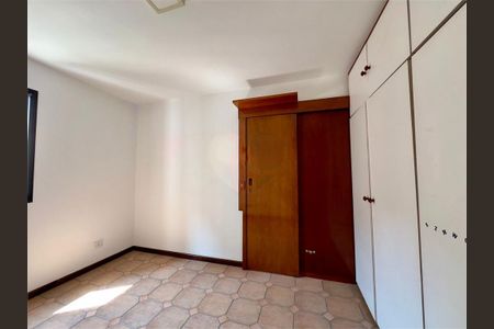 Apartamento à venda com 157m², 4 quartos e 2 vagas