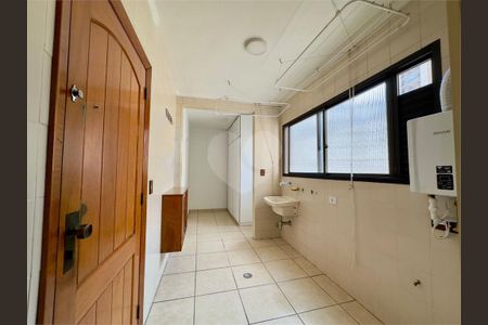 Apartamento à venda com 157m², 4 quartos e 2 vagas