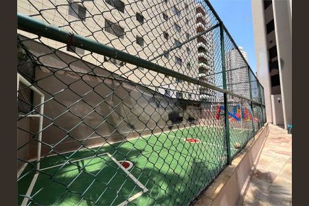 Apartamento à venda com 157m², 4 quartos e 2 vagas