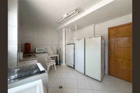 Apartamento à venda com 157m², 4 quartos e 2 vagas