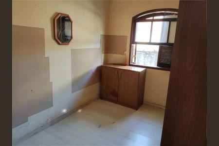 Casa à venda com 3 quartos, 180m² em Jardim Leonor Mendes de Barros, São Paulo