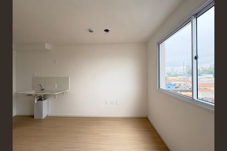 Studio para alugar com 17m², 1 quarto e sem vaga Studio para alugar com 17m², 1 quarto e sem vagaSala/ Quarto