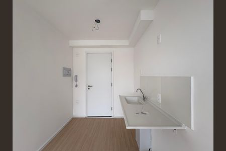 Cozinha de kitnet/studio para alugar com 1 quarto, 17m² em Freguesia do Ó, São Paulo