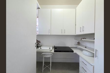 Apartamento para alugar com 85m², 2 quartos e 1 vagaQuarto de Serviço