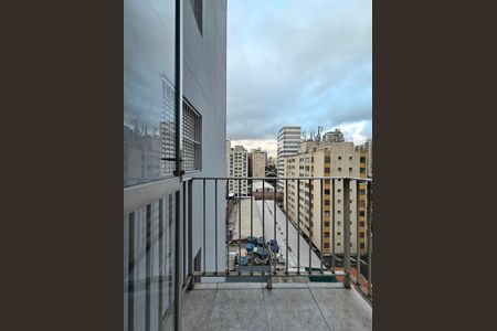 Varanda de apartamento para alugar com 2 quartos, 85m² em Vila Olímpia, São Paulo