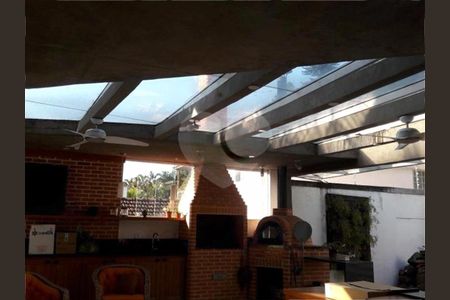 Casa à venda com 3 quartos, 409m² em Vila Albertina, São Paulo