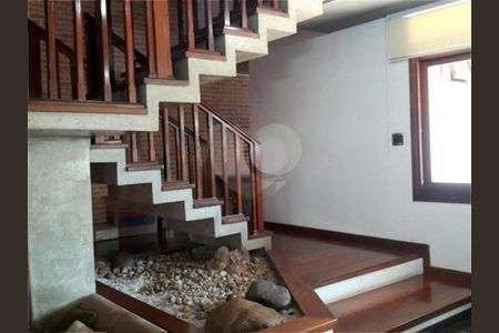 Casa à venda com 409m², 3 quartos e 4 vagas